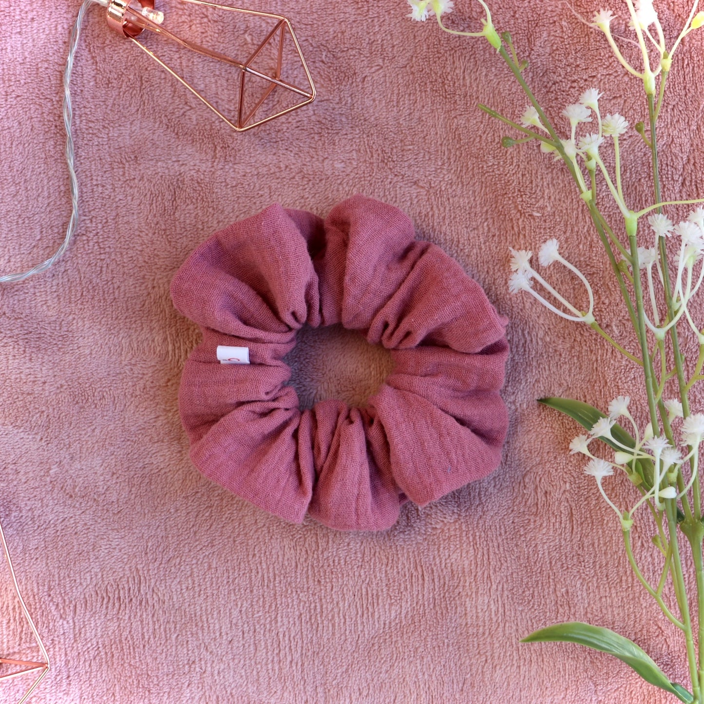 Elviira - roosa harso scrunchie